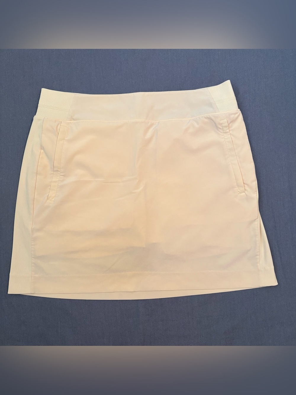 Athleta Brooklyn Skort Size 10 Vibrant Lunaria Yellow - Picture 2 of 10